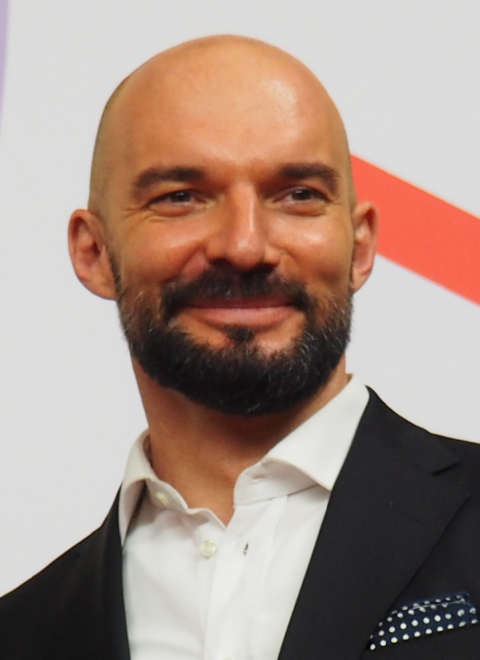 Alexander Bothe center II.png