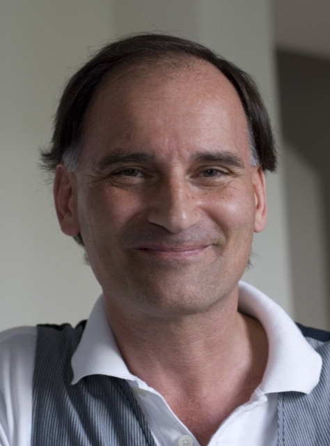 Bewerbungsfoto AE2.jpg