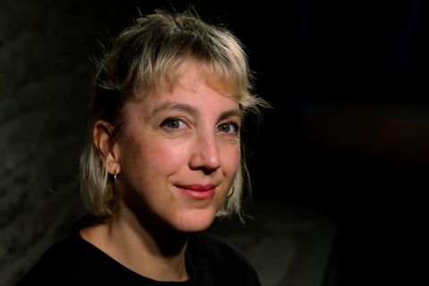 Ivana Kvesic_farbig_klein.jpg