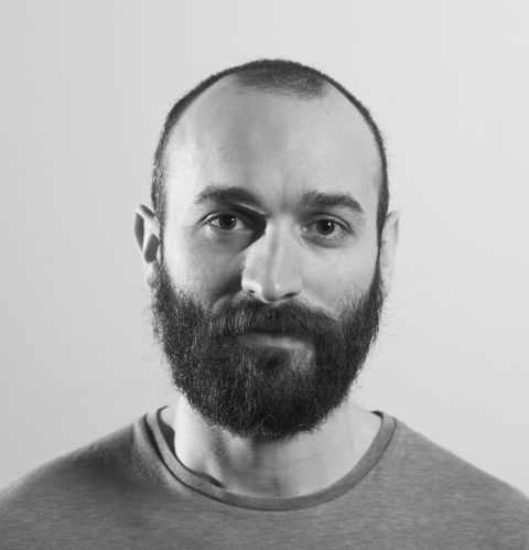 erenaksu_photo_small.jpg